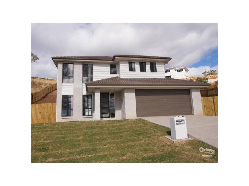 1 Deveney Drive Emmadale Gardens, Kirkwood QLD 4680