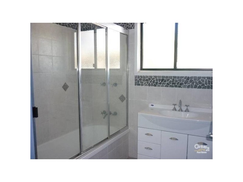 30 Sutton Street, Barney Point QLD 4680