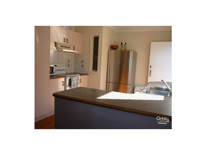 45 Elizabeth Street, South Gladstone QLD 4680