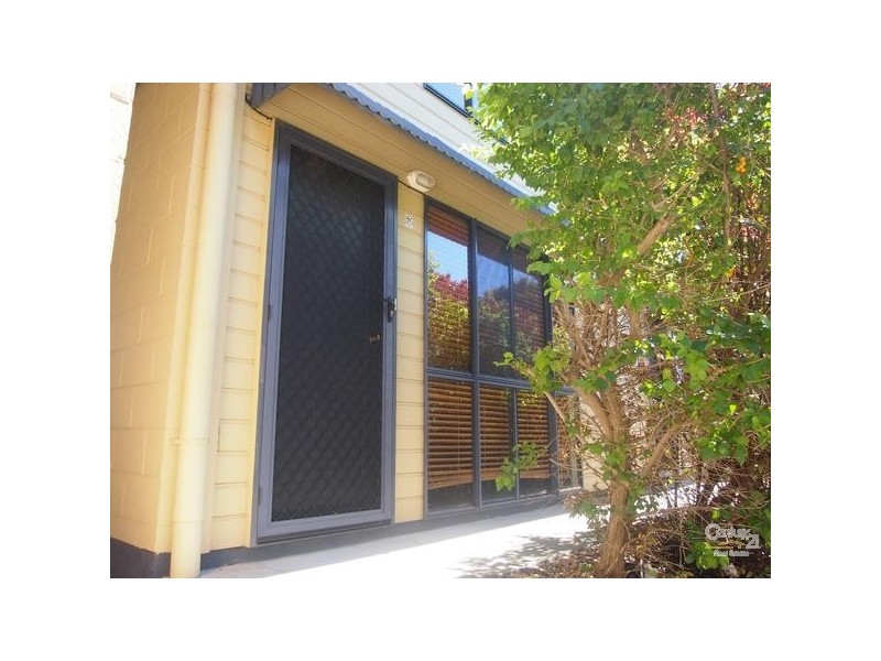 3/33 Butler Street, New Auckland QLD 4680