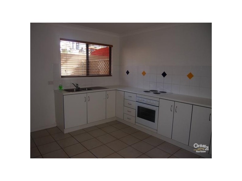 3/33 Butler Street, New Auckland QLD 4680