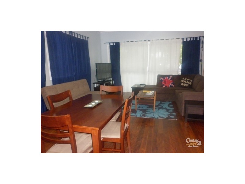 18 Drummer Street, Toolooa QLD 4680