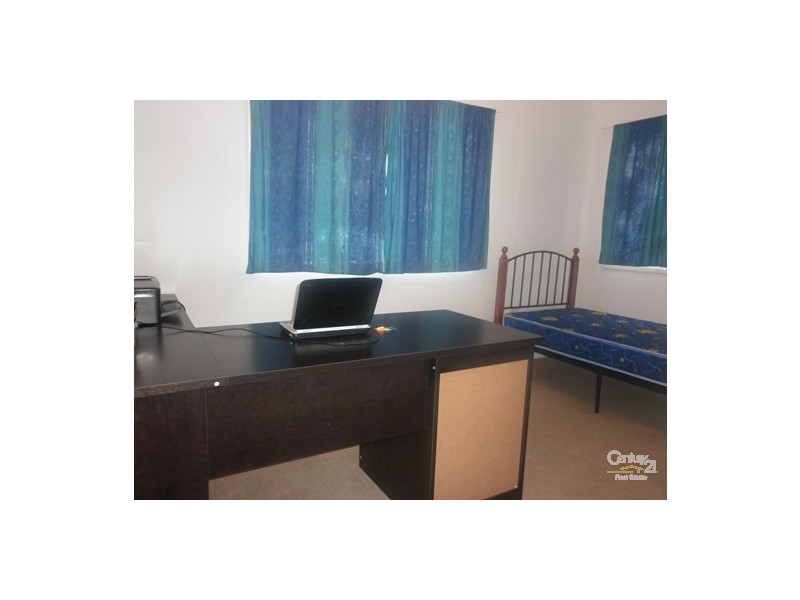 18 Drummer Street, Toolooa QLD 4680