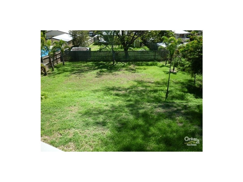 18 Drummer Street, Toolooa QLD 4680