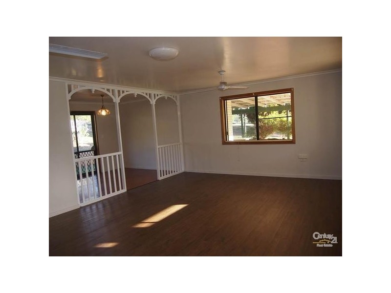 686 Calliope River Road, Yarwun QLD 4694