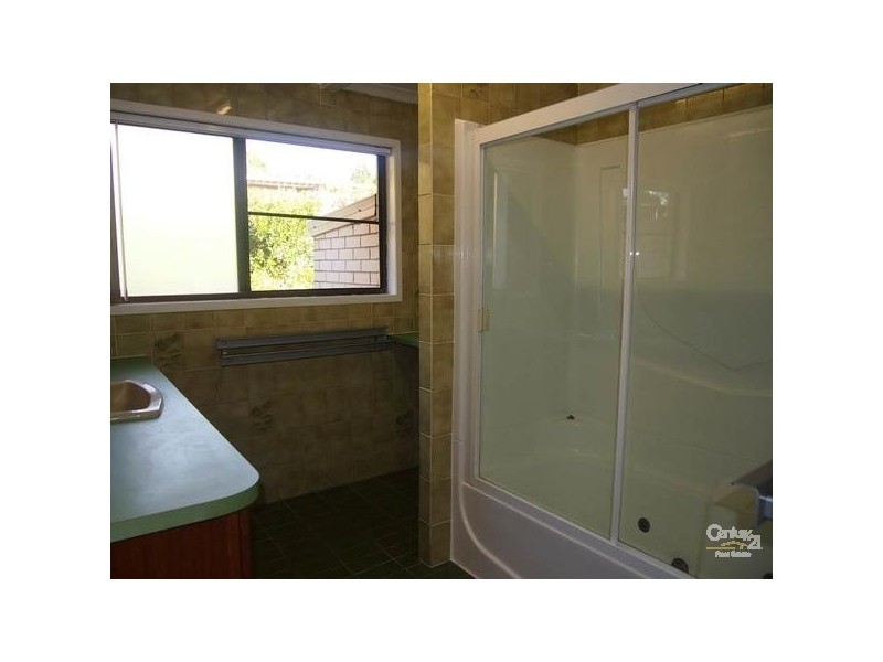 686 Calliope River Road, Yarwun QLD 4694