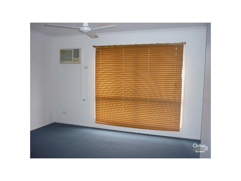 4/33 Butler Street, New Auckland QLD 4680