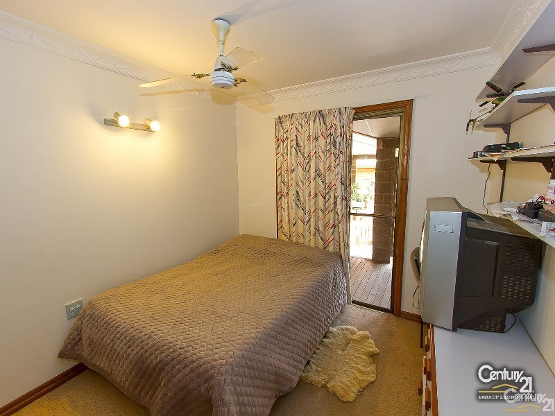 10 Upton Road, Beecher QLD 4680