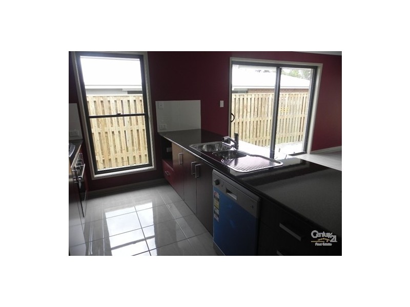 New Auckland QLD 4680