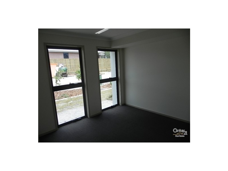 New Auckland QLD 4680