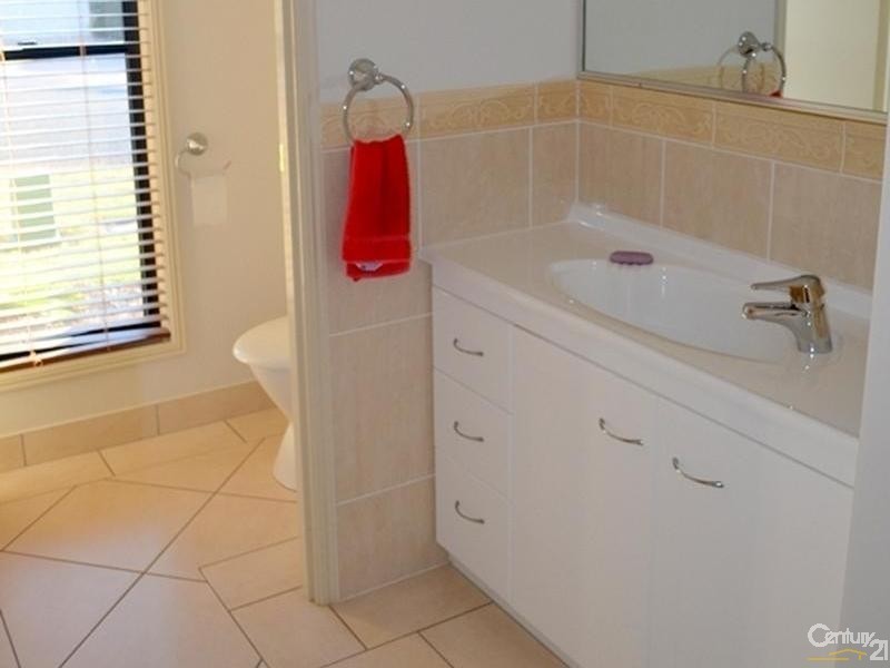 1 Harlequin Court, Calliope QLD 4680