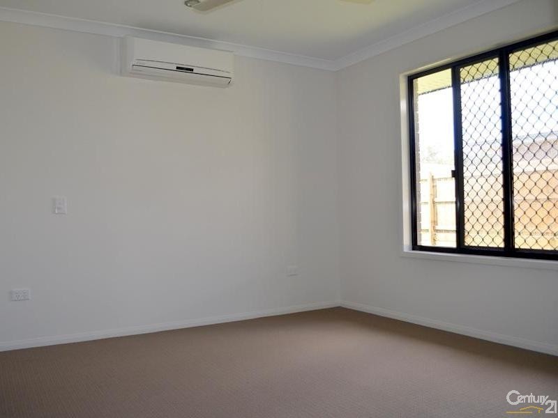 13 Bragg Court, Kirkwood QLD 4680