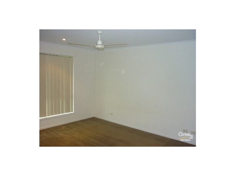 92 Col Brown Avenue, Clinton QLD 4680