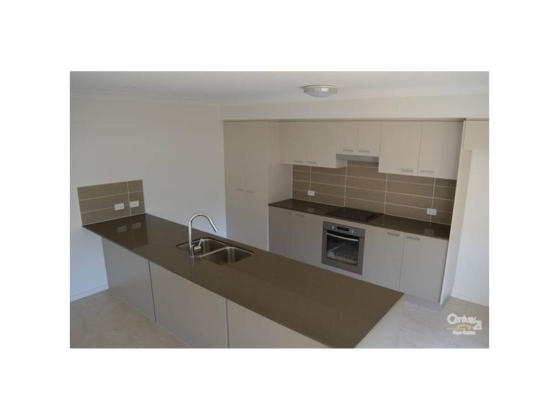 19 Florrey Street Little Creek, Kirkwood QLD 4680