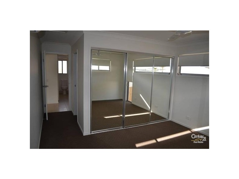 19 Florrey Street Little Creek, Kirkwood QLD 4680