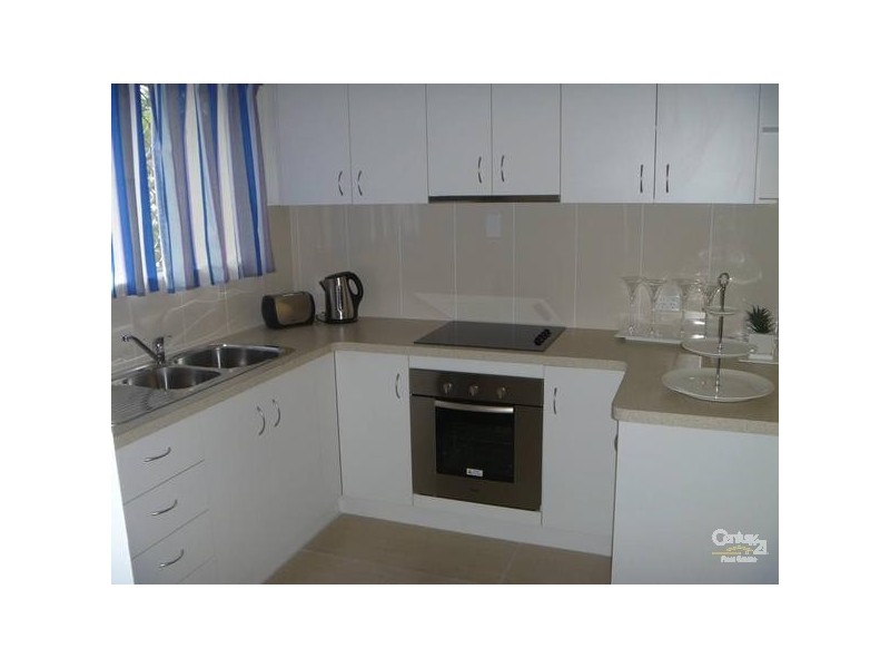 3/9 Cowan Close, South Gladstone QLD 4680