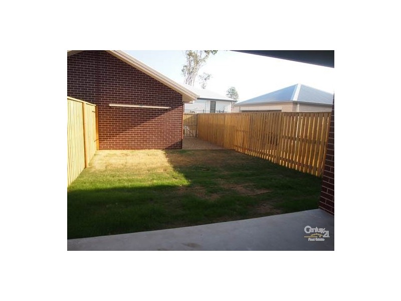 12 Wedgetail Road, Clinton QLD 4680