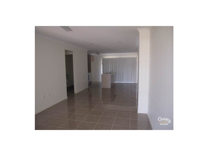 12 Wedgetail Road, Clinton QLD 4680