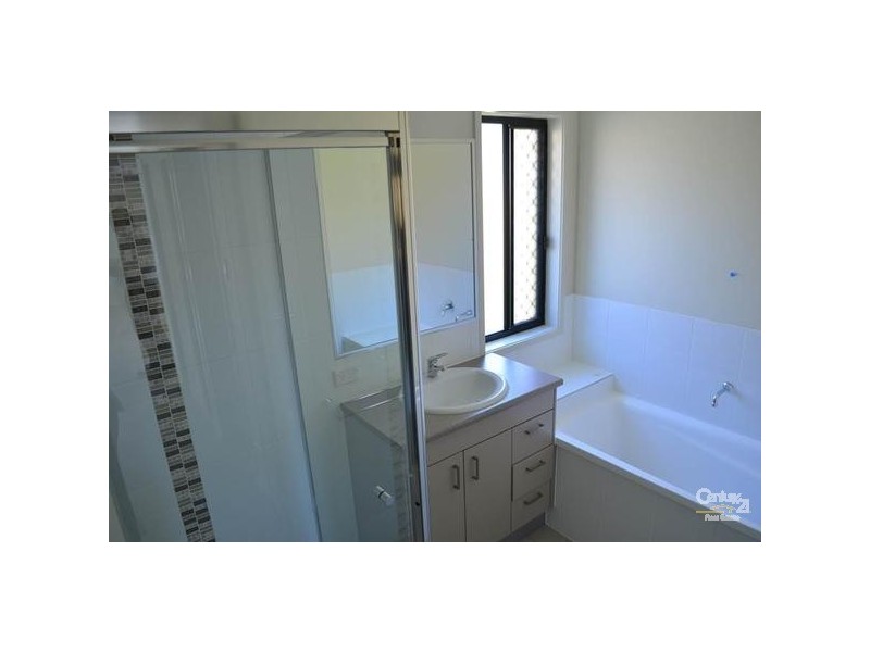 21 Peter Corones Drive Little Creek, Kirkwood QLD 4680