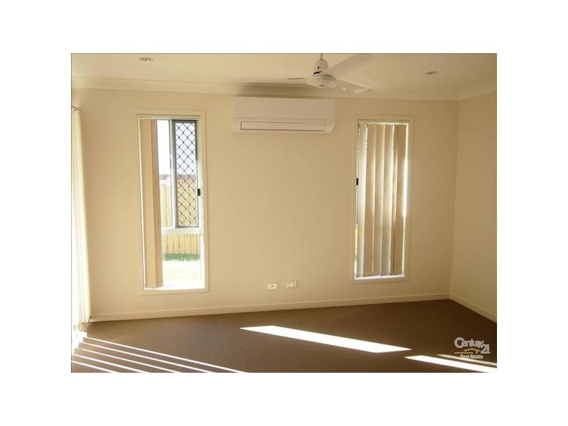 16 Clover Court Riverstone Rise, Boyne Island QLD 4680