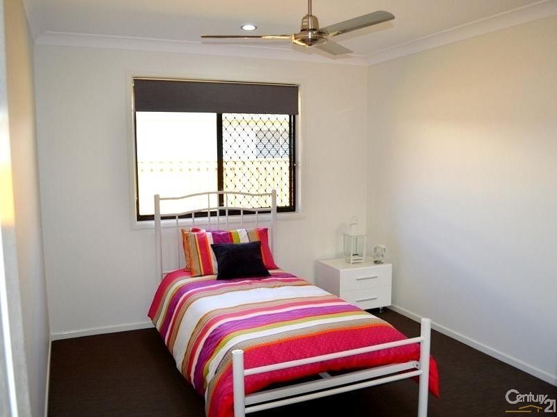 16 Tulipwood Circuit, Boyne Island QLD 4680