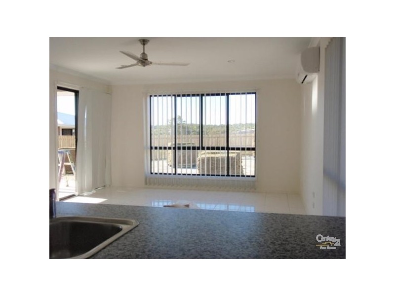 15 Giles Street, Glen Eden QLD 4680