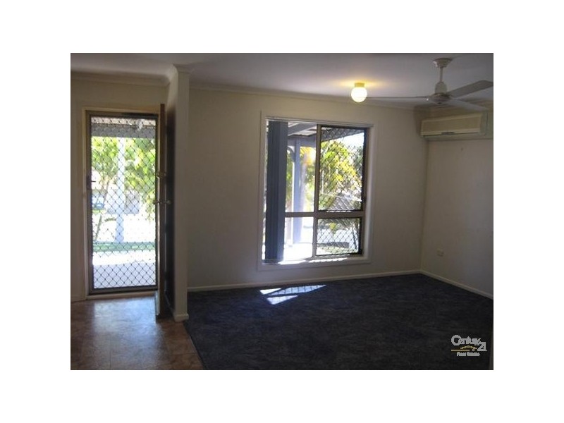 35 Latrobe Street, Tannum Sands QLD 4680