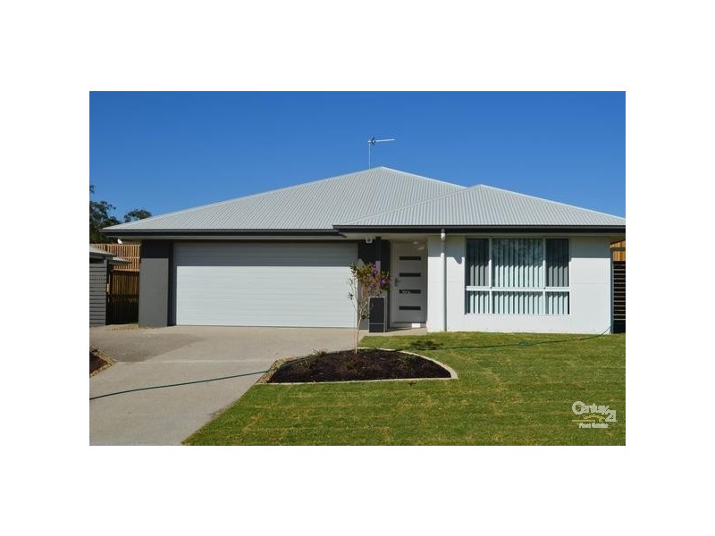 18 Clover Crescent, Boyne Island QLD 4680