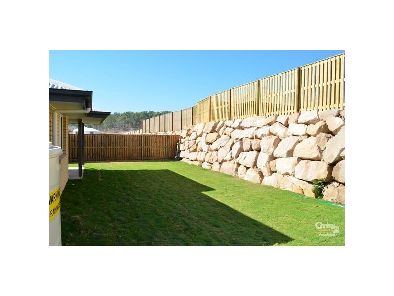 18 Clover Crescent, Boyne Island QLD 4680