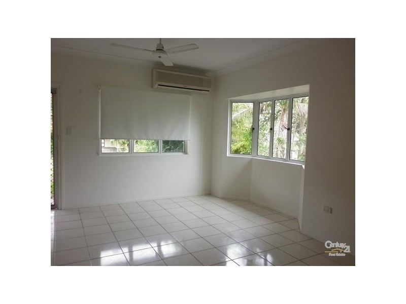 2 Lomas Street, West Gladstone QLD 4680