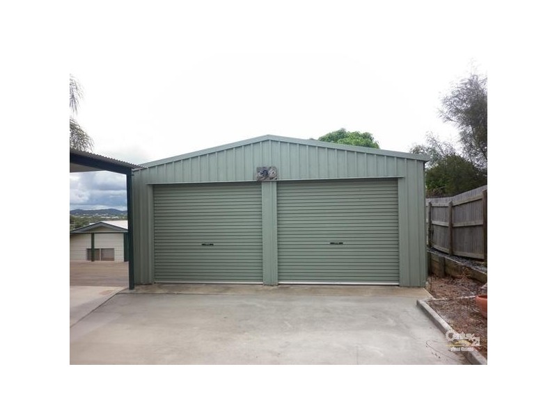 2 Lomas Street, West Gladstone QLD 4680