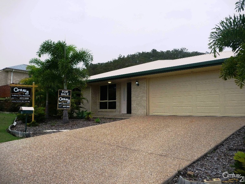 6 Scorpius Place, Telina QLD 4680