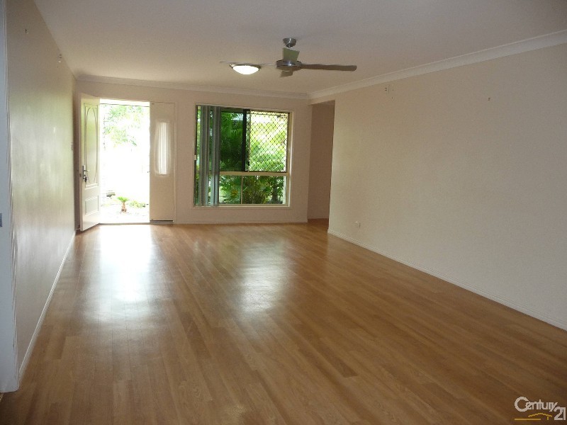 6 Scorpius Place, Telina QLD 4680