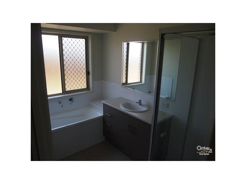 19 Bendee Street Brookview Estate, Glen Eden QLD 4680