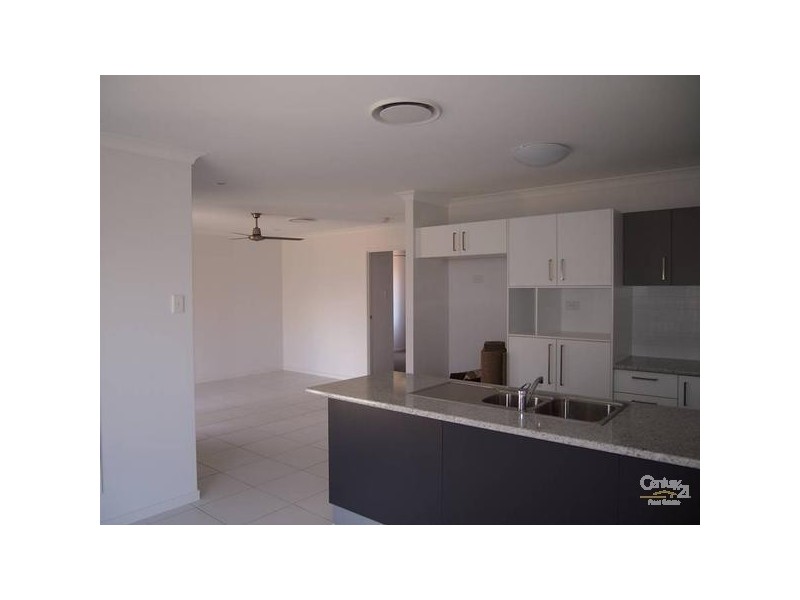 16 Bendee Street Brookview Estate, Glen Eden QLD 4680