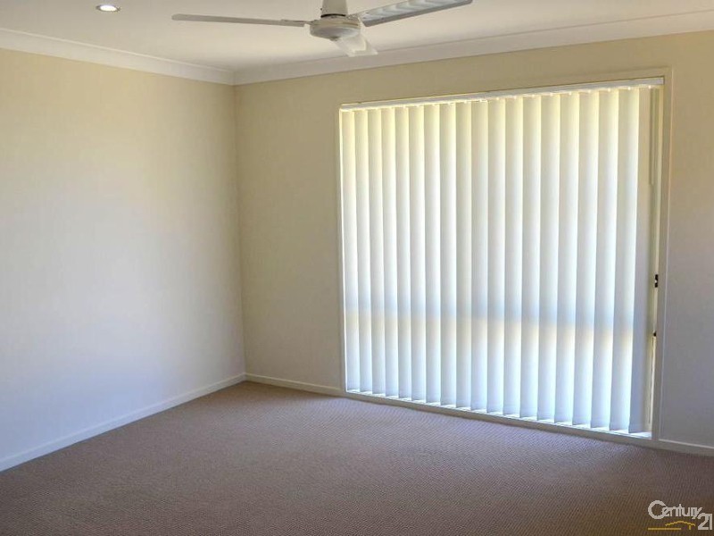 71 Daintree Boulevard, Kirkwood QLD 4680