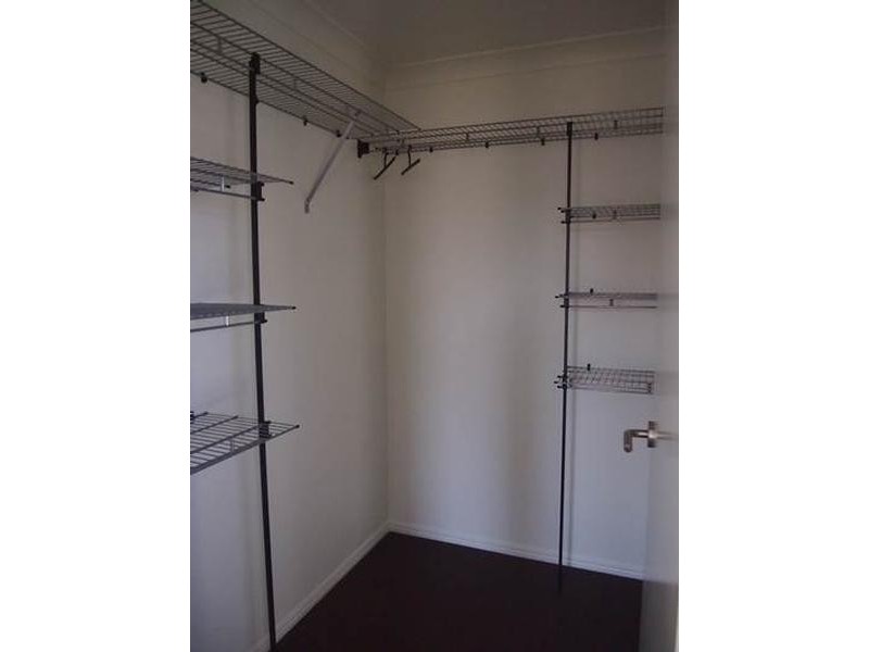 25 Briffney Street, Kirkwood QLD 4680