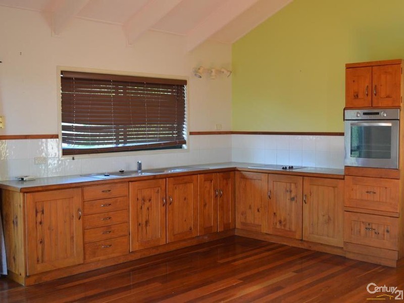 12 Bembooka Close, Glen Eden QLD 4680