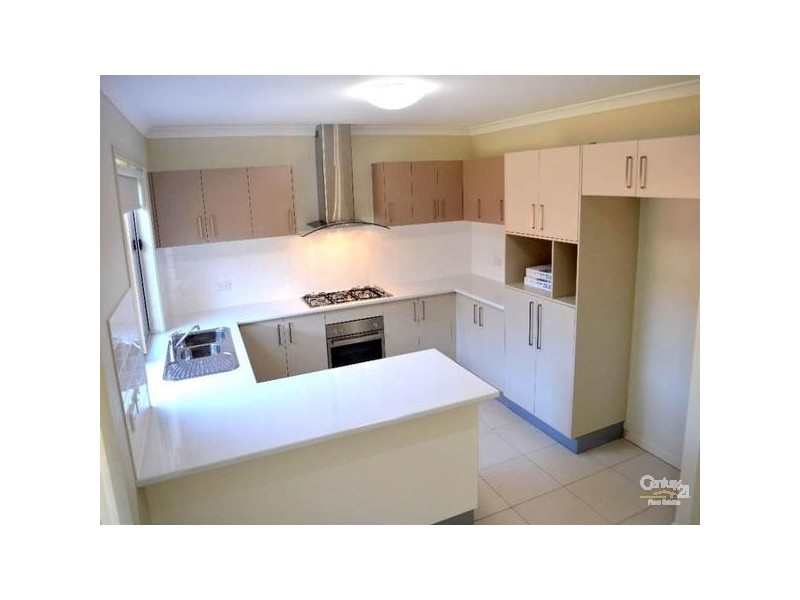 Kirkwood QLD 4680