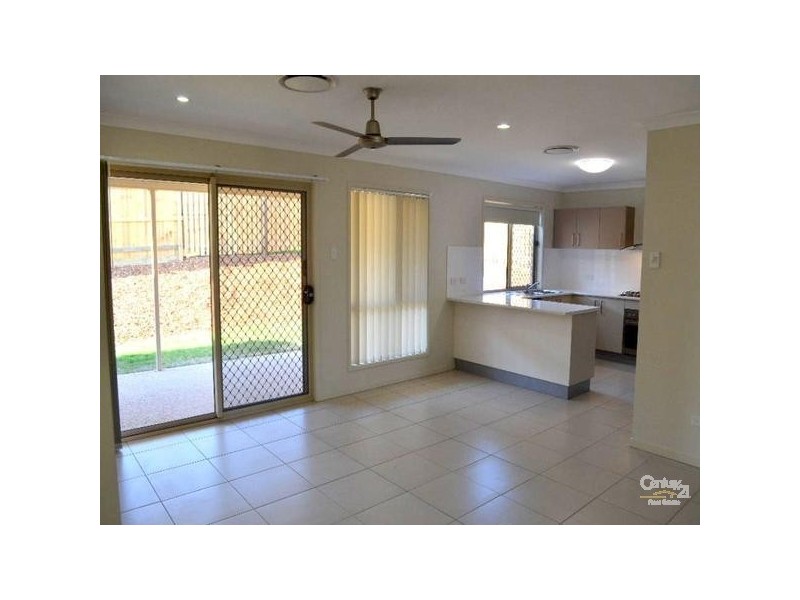 Kirkwood QLD 4680