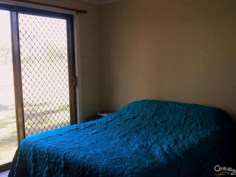 25 Lagoon Road, Beecher QLD 4680