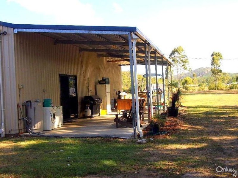 25 Lagoon Road, Beecher QLD 4680