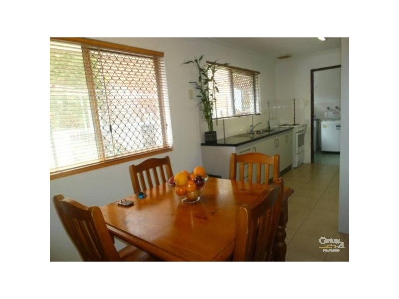 1/15 Carinya Drive, Clinton QLD 4680