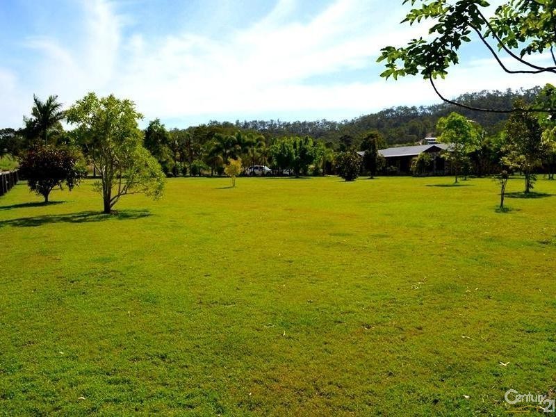 250 Schulze Road, Beecher QLD 4680