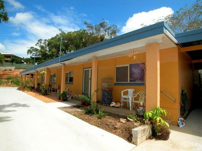 33 Butler Street, New Auckland QLD 4680