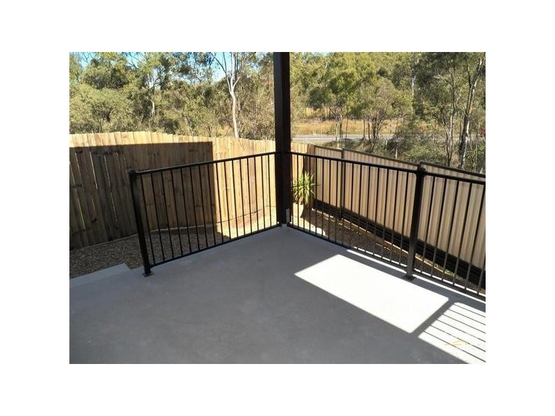 1/8 Beaver Street, South Gladstone QLD 4680