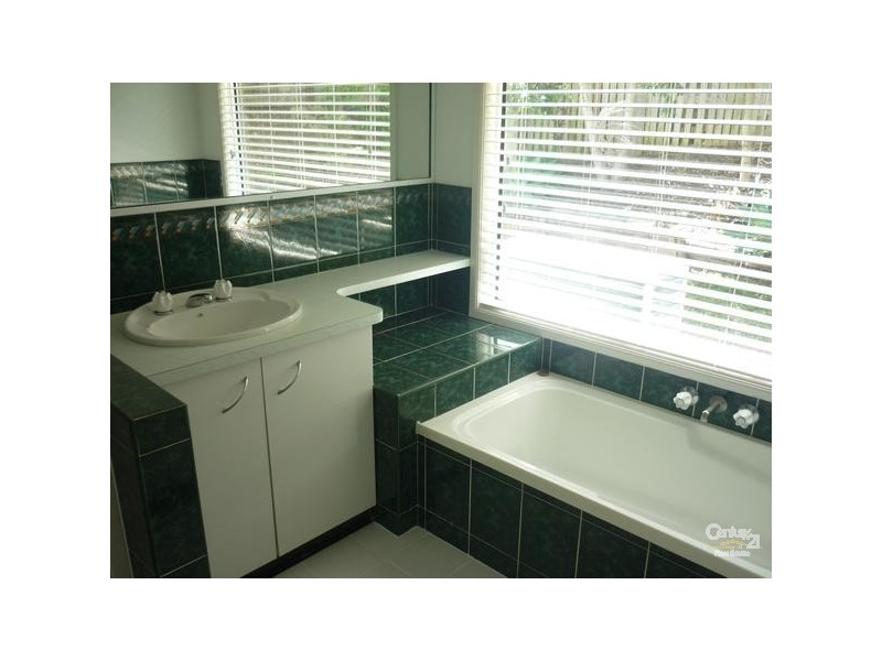44 Bradford Street, Telina QLD 4680