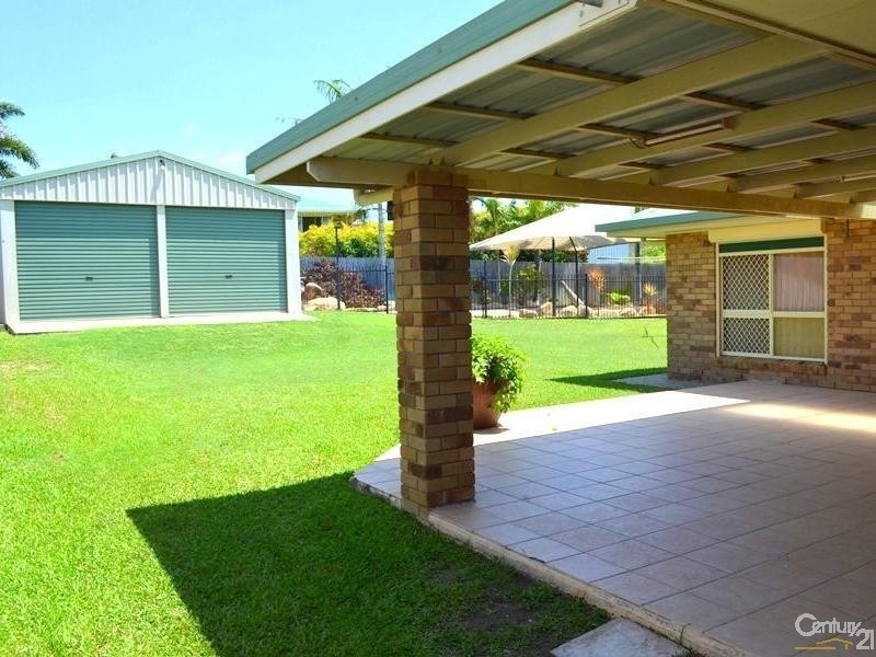 17 Witney Street, Telina QLD 4680