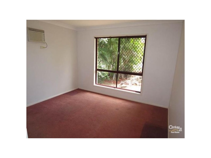 31 Ellington Street, New Auckland QLD 4680