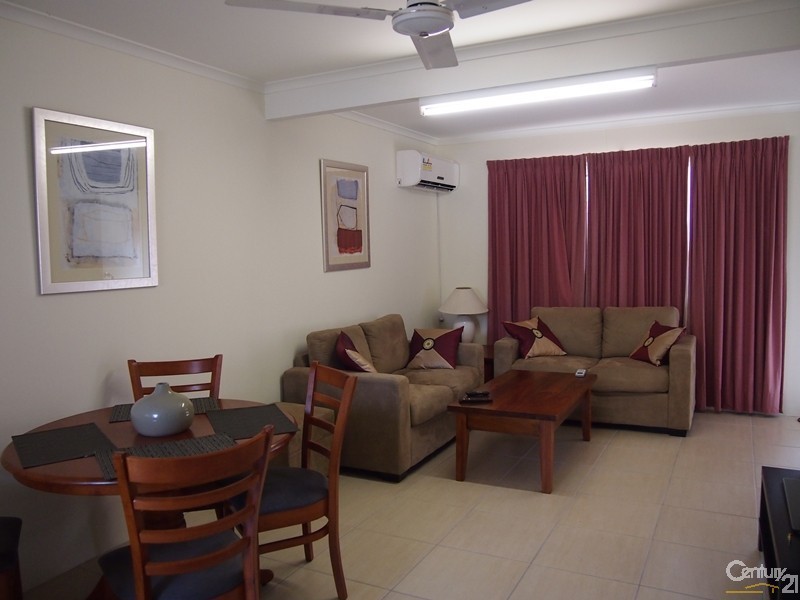 9 Cowan Close, South Gladstone QLD 4680